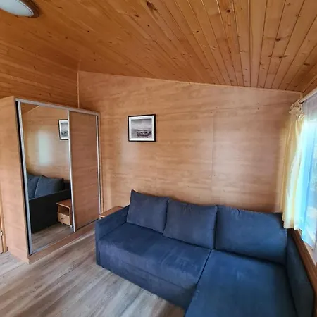 Lesna Przystan ポビエロボ