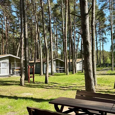 Leśna Przystań Domek letniskowy *