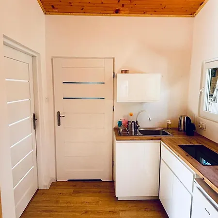 Lesna Przystan ポビエロボ