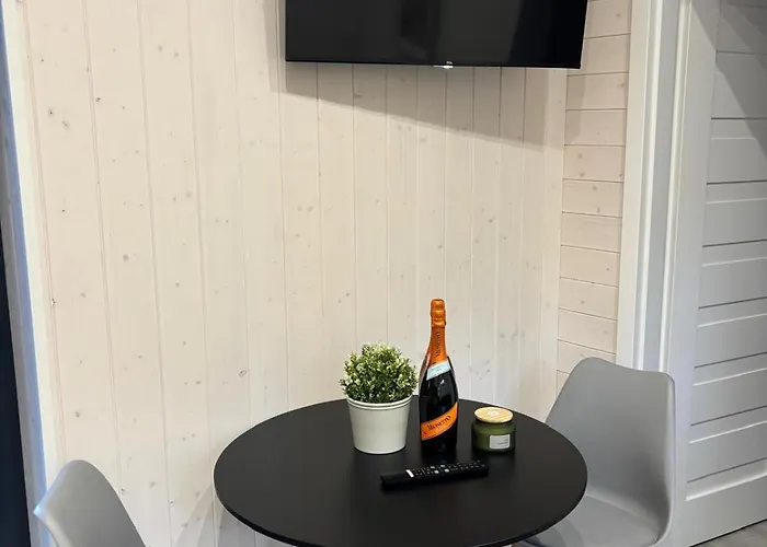 Lesna Przystan * 波别罗沃